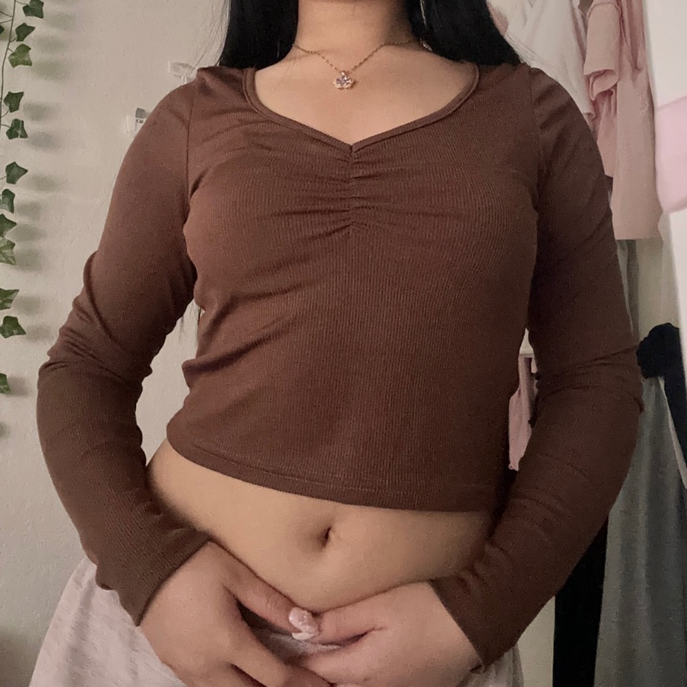 brown long sleeve knit top